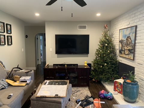 After — TV wall-mounted (living room)